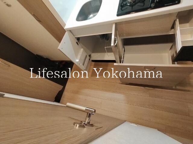 �y�L�b�`���z�@