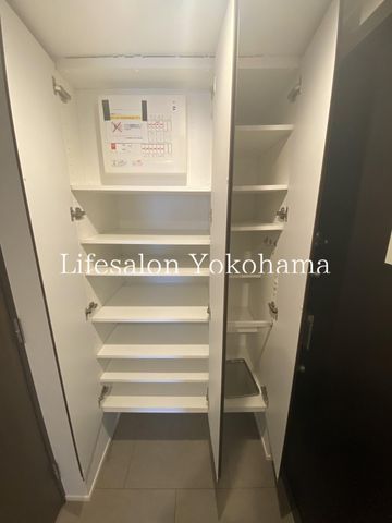 �y���[�z�@