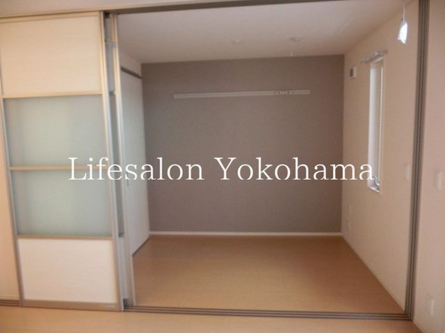 �y���ԁE���r���O�z�@