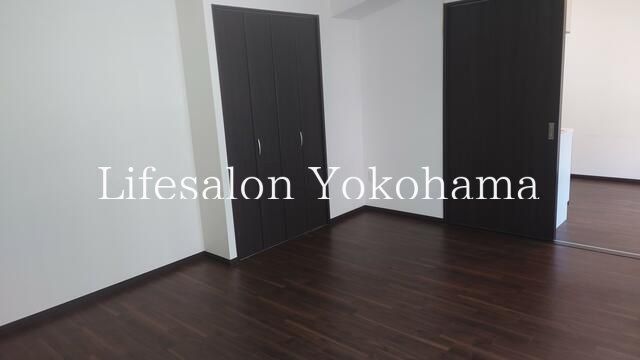 y̑EXy[Xz@