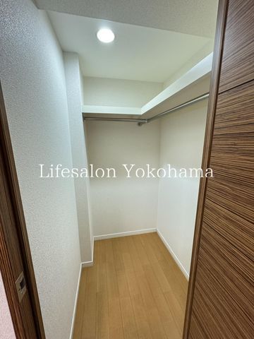 �y���[�z�@