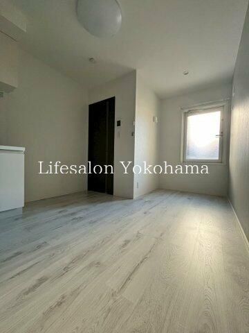 �y���ԁE���r���O�z�@