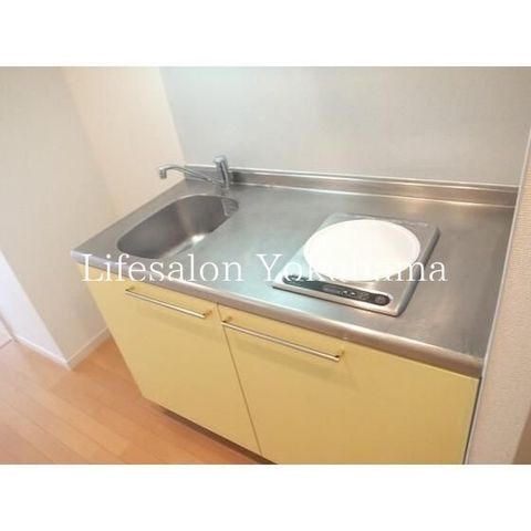 �y�L�b�`���z�@