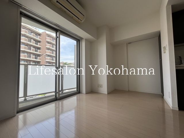 �y���ԁE���r���O�z�@���r���O/����