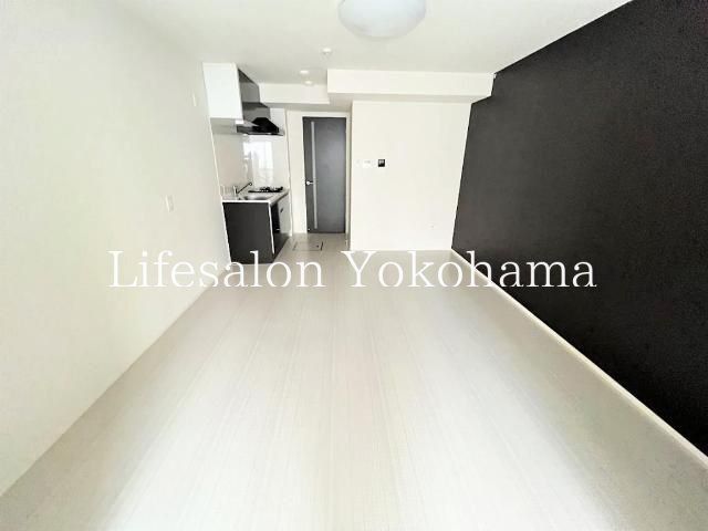 �y���ԁE���r���O�z�@