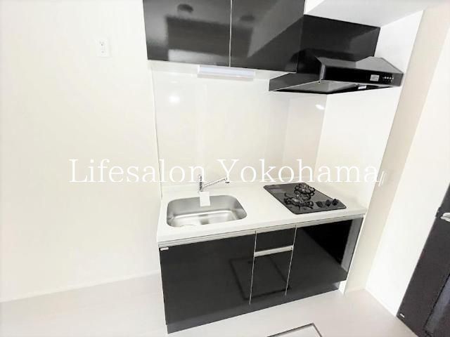 �y�L�b�`���z�@