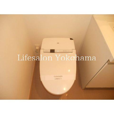 �y�g�C���z�@