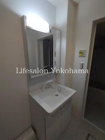 �y���ʏ��z�@