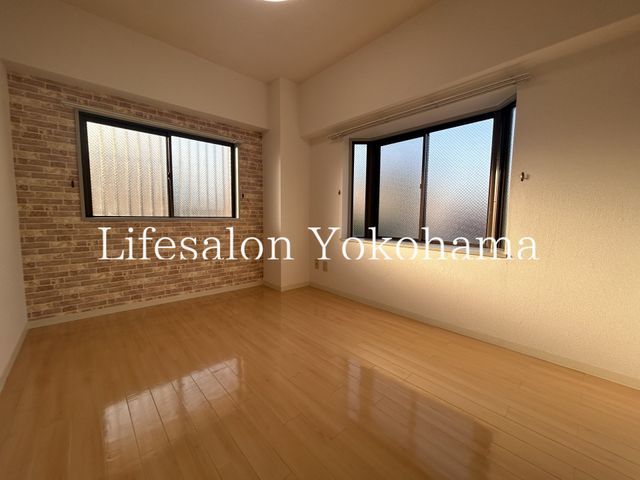 �y���̑������E�X�y�[�X�z�@