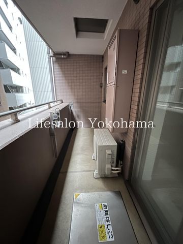 yoRj[z@oRj[