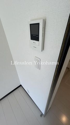�y���̑��ݔ��z�@