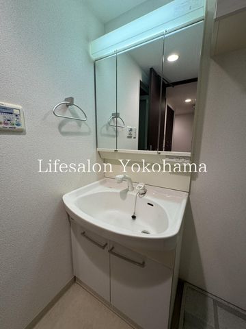 �y���ʏ��z�@