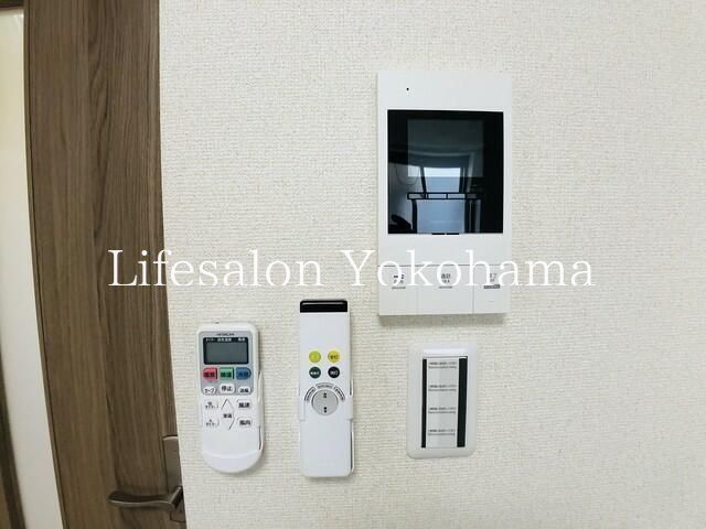 �y���̑��ݔ��z�@