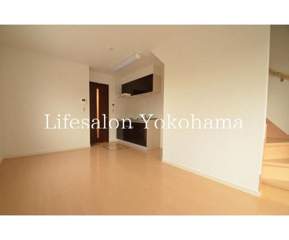 �y�L�b�`���z�@