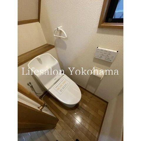 �y�g�C���z�@