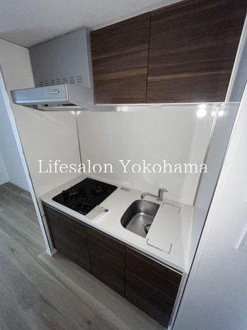 �y�L�b�`���z�@