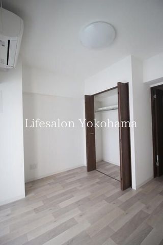 �y���ԁE���r���O�z�@