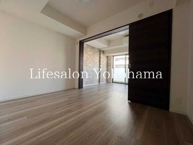 �y���̑������E�X�y�[�X�z�@