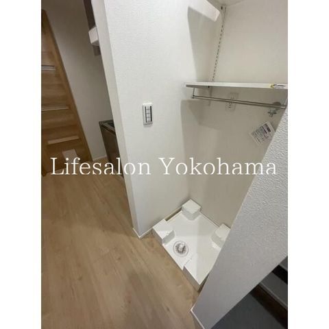 �y���̑��ݔ��z�@