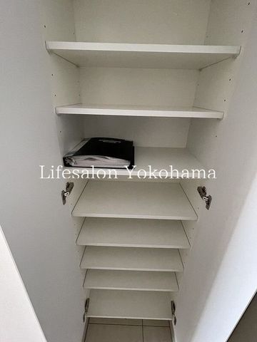 �y���[�z�@