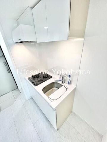 �y�L�b�`���z�@