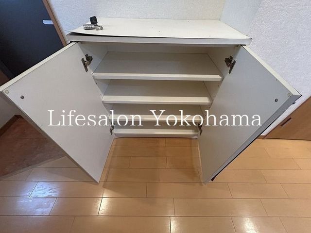 �y���[�z�@