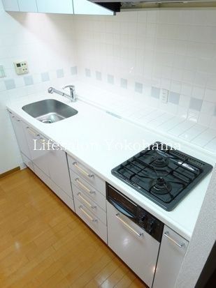 �y�L�b�`���z�@