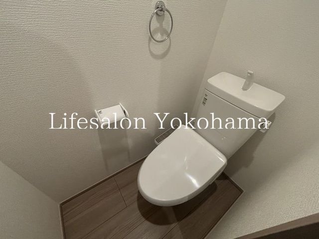 �y�g�C���z�@