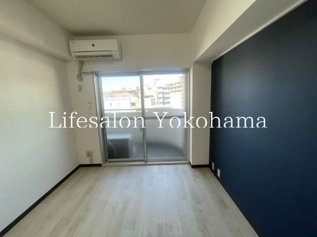 �y���ԁE���r���O�z�@