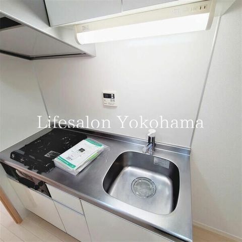 �y�L�b�`���z�@