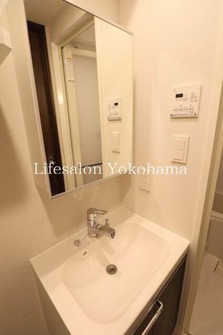 �y���ʏ��z�@