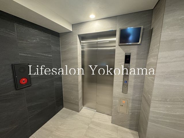 �y���̑��ݔ��z�@