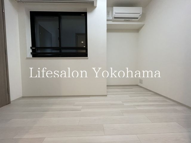 �y���ԁE���r���O�z�@