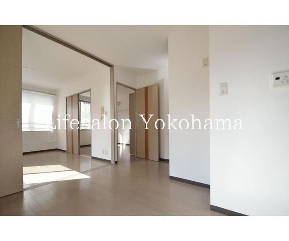 �y���̑������E�X�y�[�X�z�@