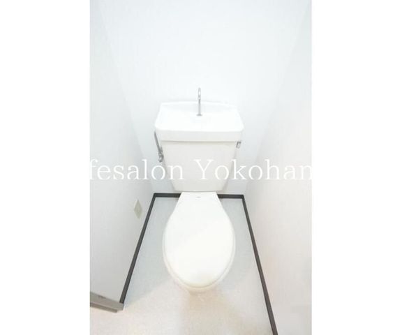 �y�g�C���z�@