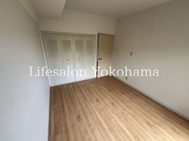 �y���[�z�@