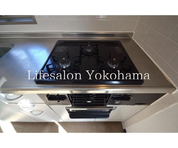 �y�L�b�`���z�@