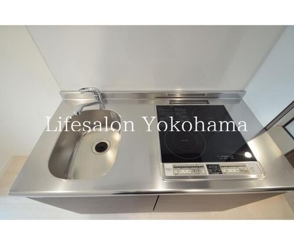 �y�L�b�`���z�@