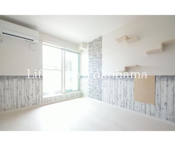 �y���ԁE���r���O�z�@