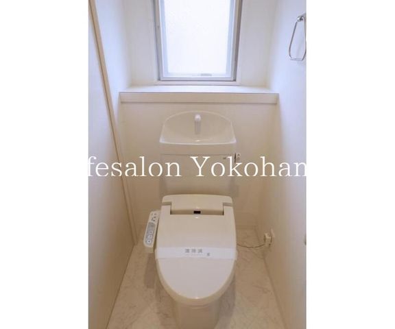 �y�g�C���z�@