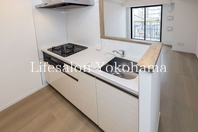 �y�L�b�`���z�@