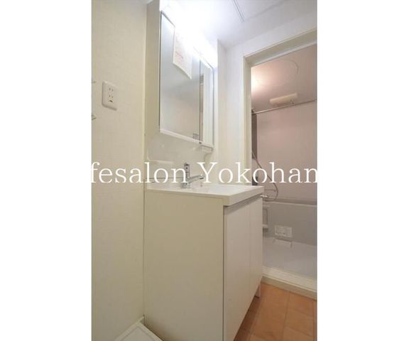 �y���ʏ��z�@