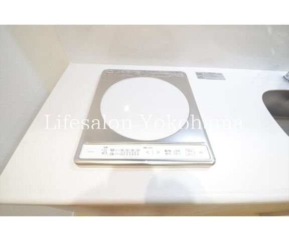 �y�L�b�`���z�@