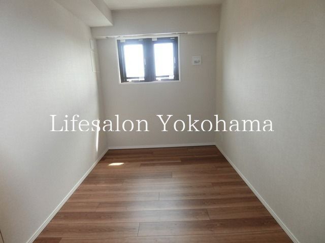 �y�Q���z�@