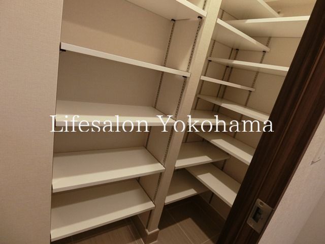 �y���[�z�@