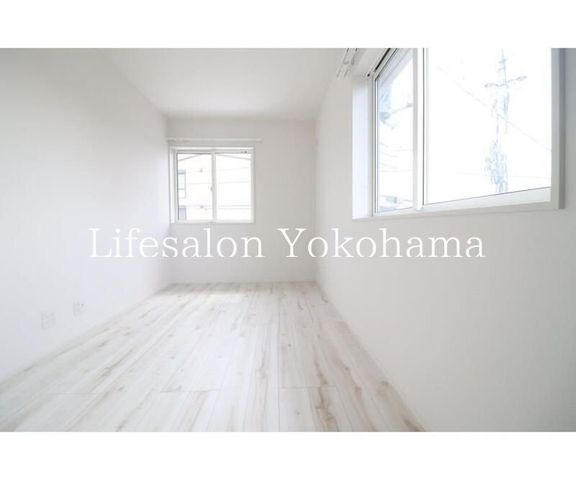 �y�Q���z�@