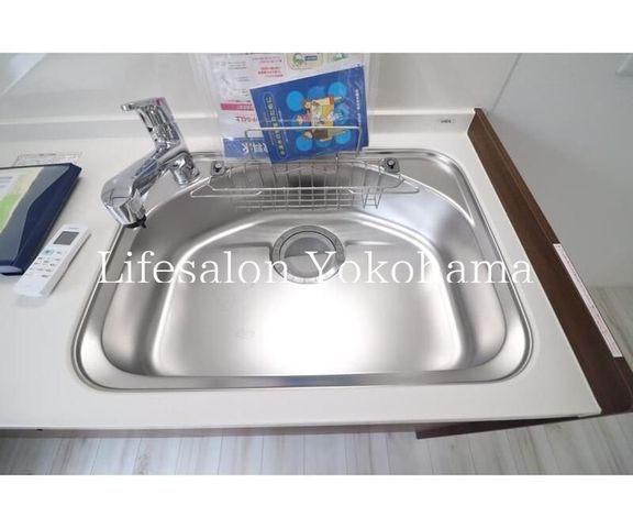 �y�L�b�`���z�@