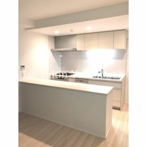 �y�L�b�`���z�@