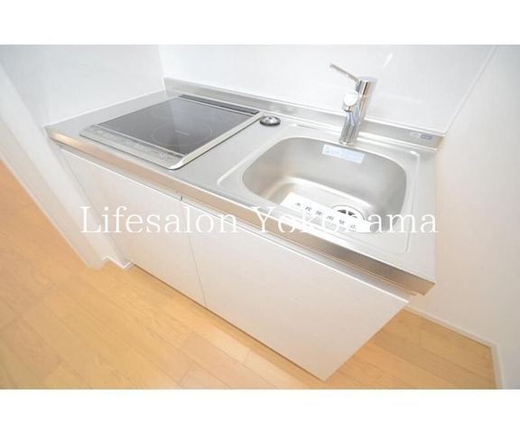 �y�L�b�`���z�@