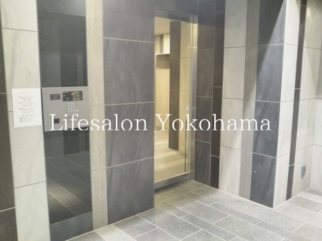 �y���̑��ݔ��z�@